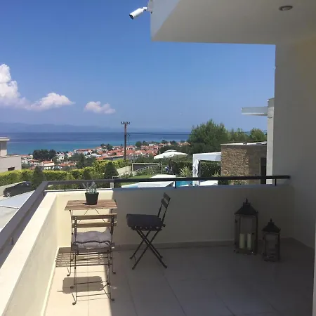 Willa Villa Paradiso - Private Pool, 3 Bdrms, Bbq, Sea View