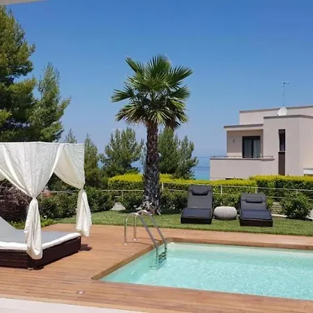 Villa Paradiso - Private Pool, 3 Bdrms, Bbq, Sea View * Hanioti
